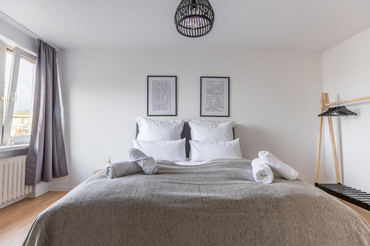 Modernes Und Zentralgelegenes Apartment Mit Kueche, Netflix, Und Balkon Duisburg Exterior foto